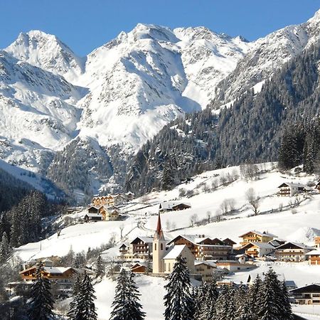 Parigger Apt Lavendel Racines Exteriér fotografie