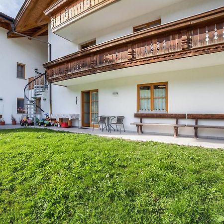 Parigger Apt Lavendel Racines Exteriér fotografie