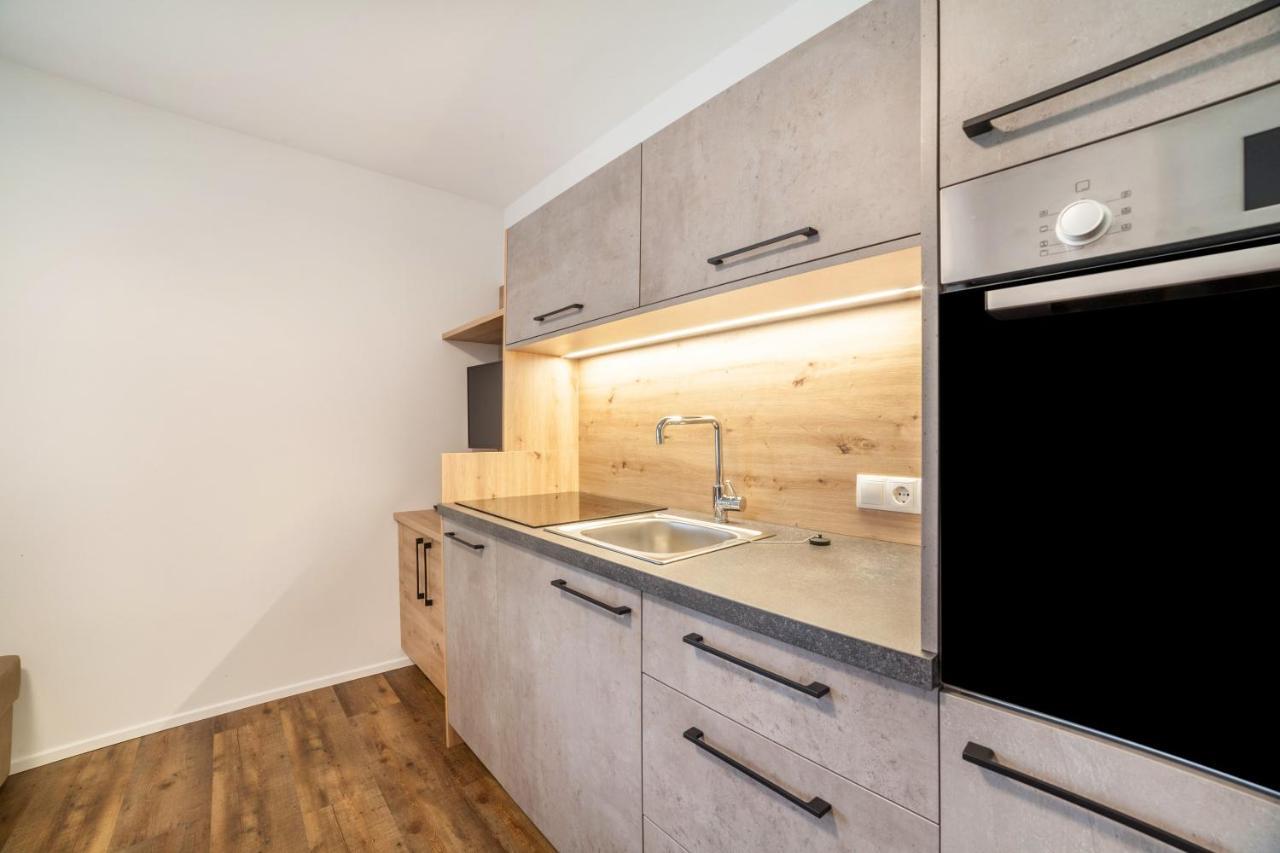 Parigger Apt Lavendel Racines Exteriér fotografie